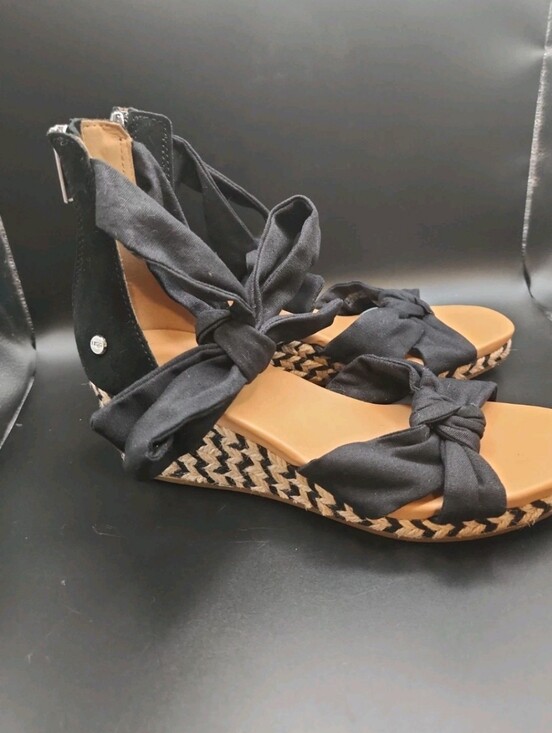 UGG Shoes - UGG Yarrow Espadrille Wedge‎ Sandal Black Canvas 1119992 Women's 7 US.These sho